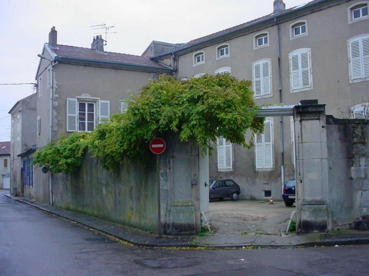 Appartement Historique Au Centre De Toul, Proche Cathedrale, Tous Services Inclus - Fr-1-584-74 Екстер'єр фото